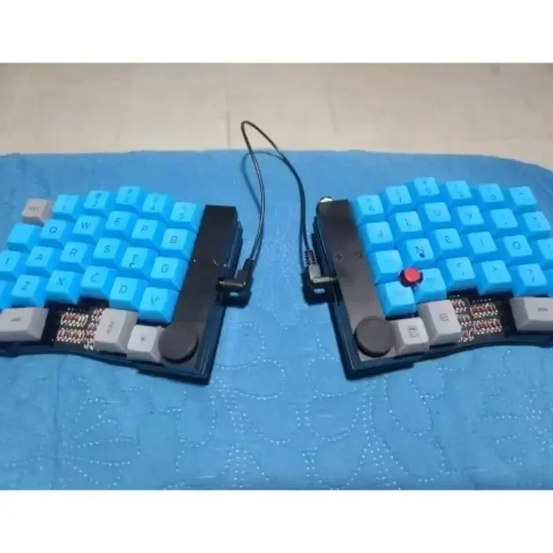 Diy Mouse Electronics - FAI DA TE Piccolo Punto Rosso